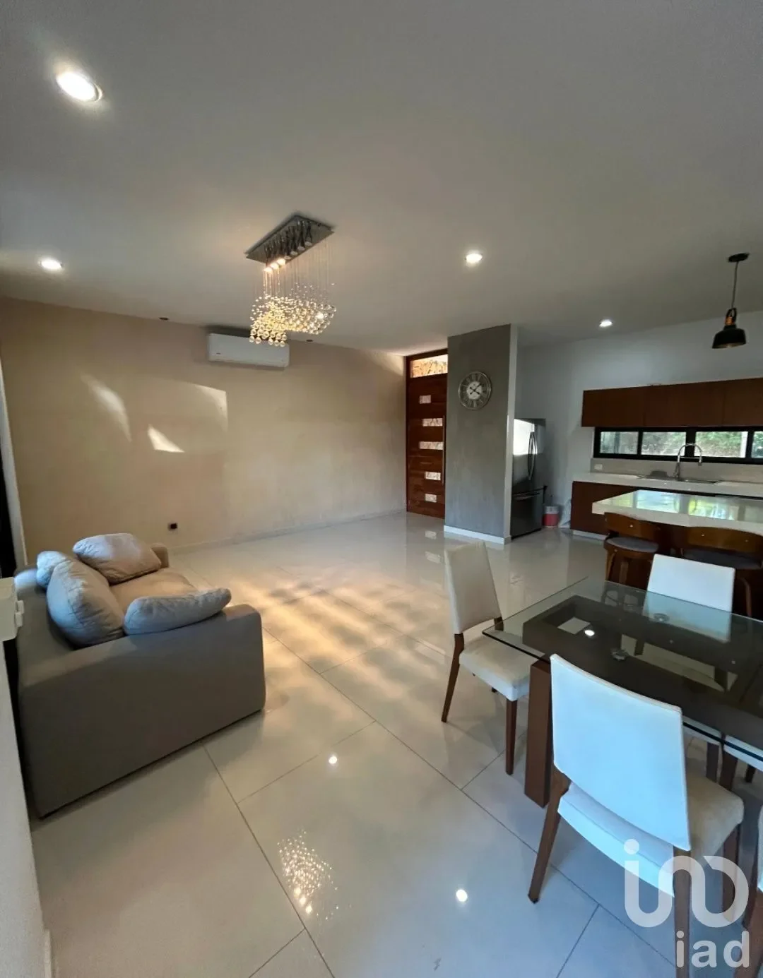 Gallery photo 7