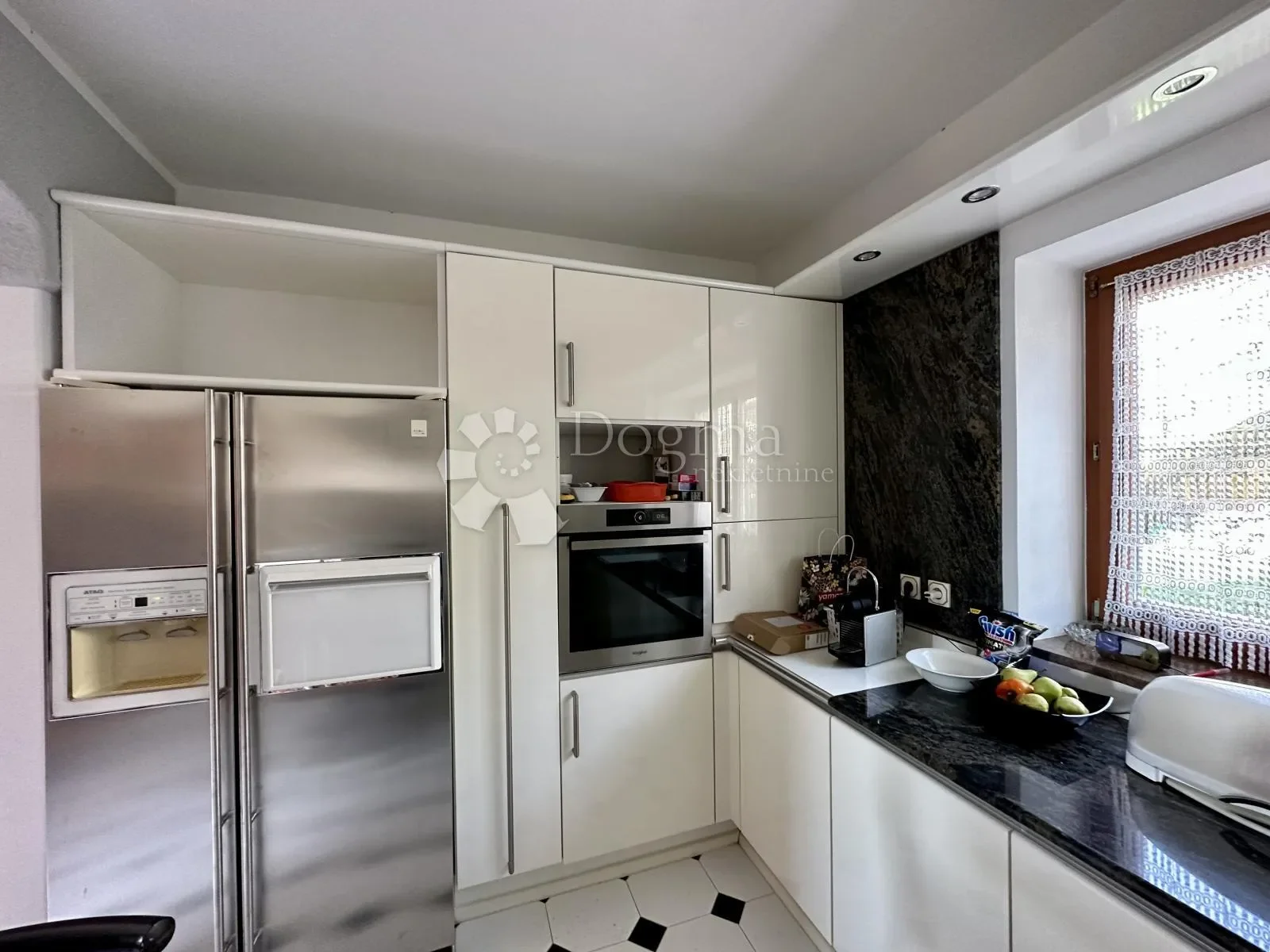 Gallery photo 11