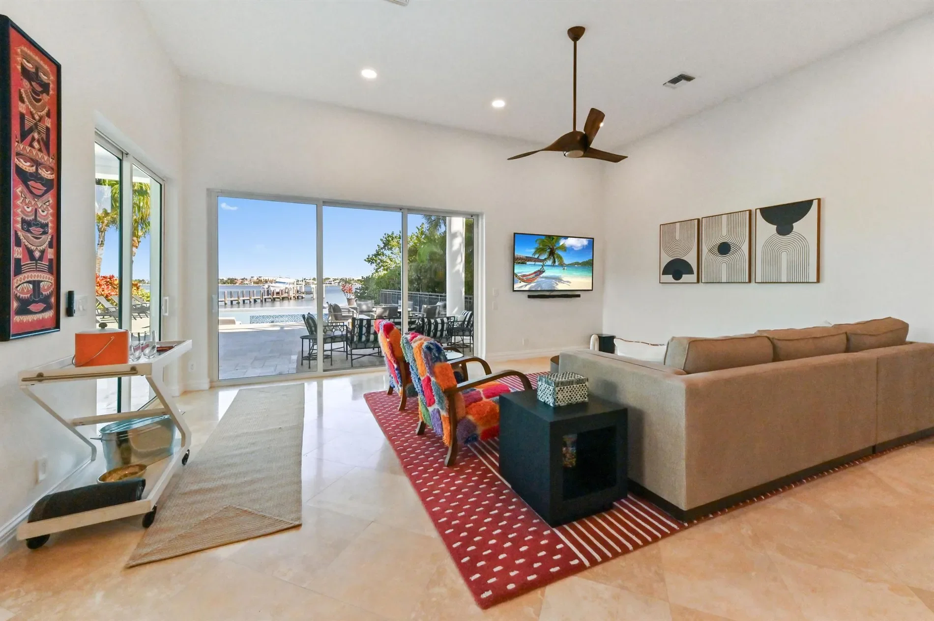 200 N Lake Drive, Lantana, Florida, United States. - Photo 17