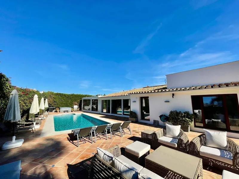 Marbella, Marbella, Málaga, Marbella, Guadalmina Baja, San Pedro de Alcantara, Spain. - Photo 17