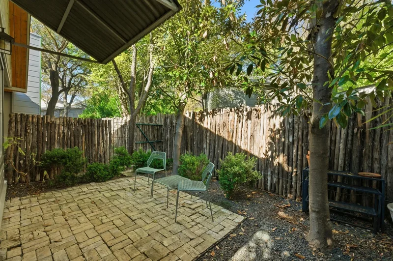 1712 W 10th ST W, Austin, Texas, United States. - Photo 30