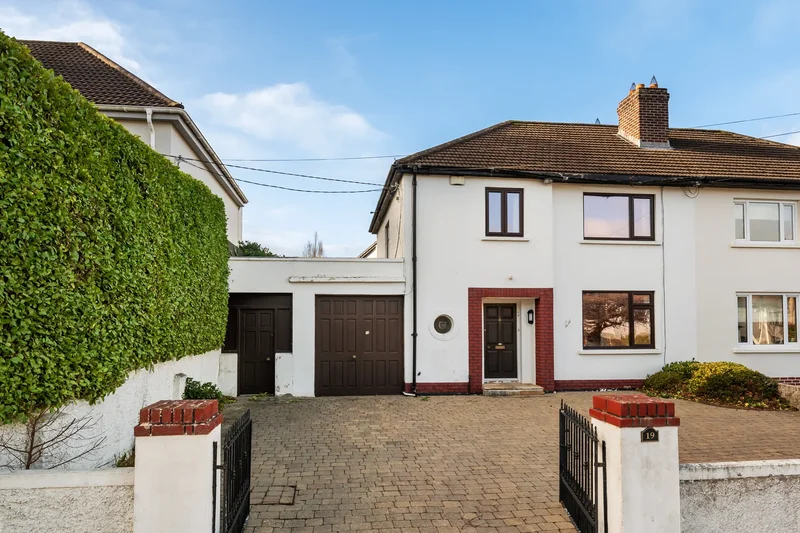 19 Cypress Road