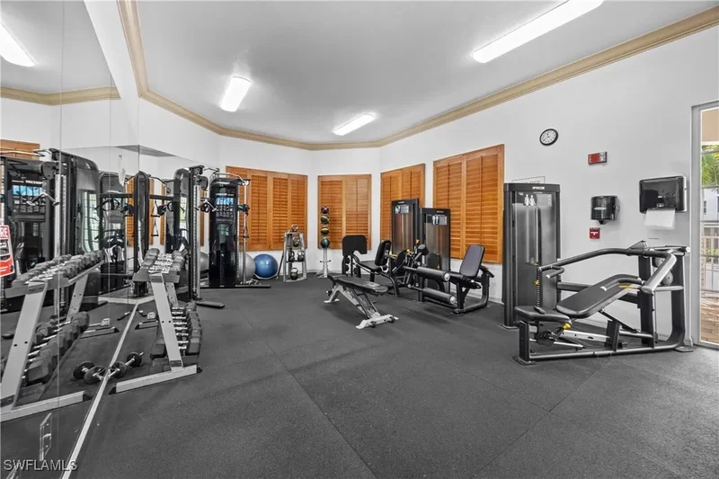 400 Flagship Drive 305, Naples, Florida, United States. - Photo 14