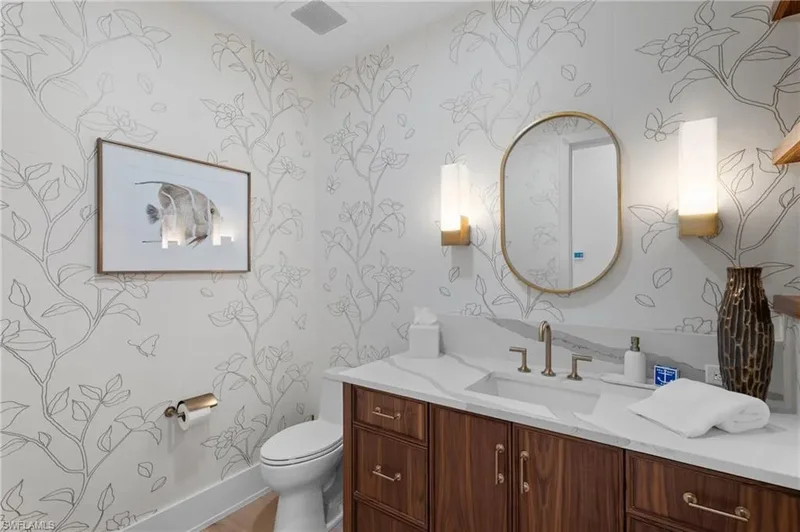 82 9th ST S, #301, Naples, FL, 34102, USA, Naples, Florida, United States. - Photo 14