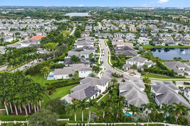 2751 NW 70th Boulevard, Boca Raton, Florida, United States. - Photo 70