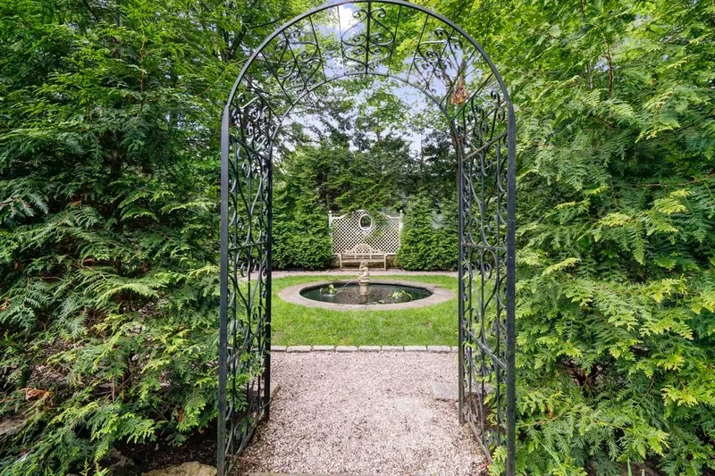 65 Essex Rd, Newton, MA, USA, Brookline, Massachusetts, United States. - Photo 5
