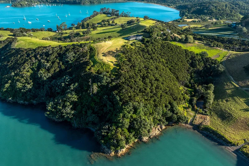 345 Gordons Road Woodside Bay, Waiheke Island, AUK 1071, Waiheke Island, Auckland, New Zealand. - Photo 19