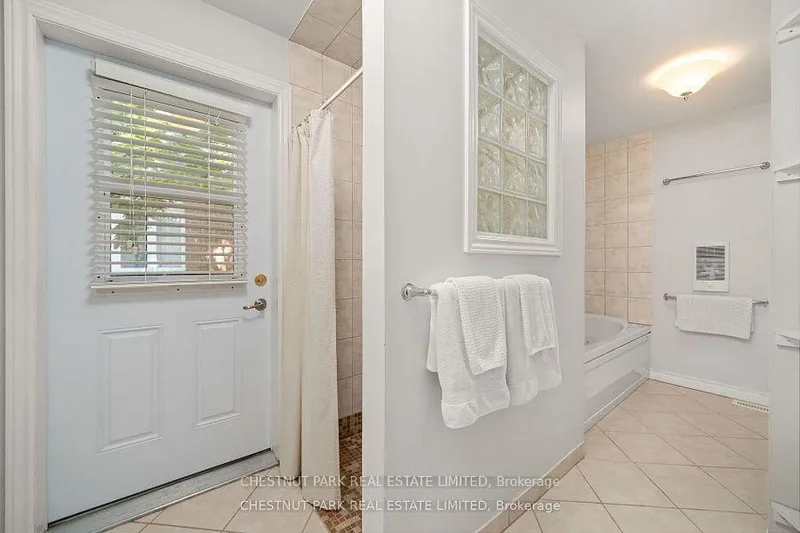 26 East Street, Wellington, Ontario, Canada. - Photo 18