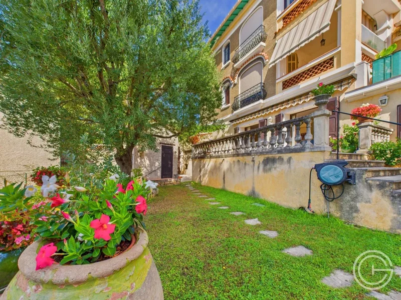 Cannes Apartment
