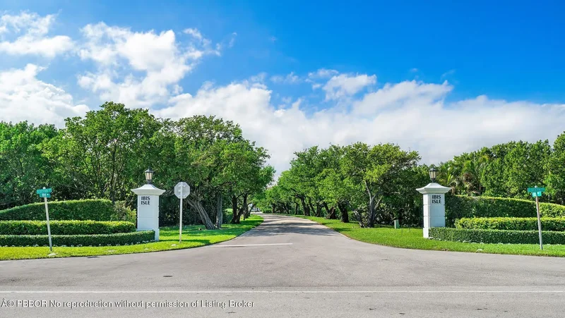2190 Ibis Isle, Palm Beach, Florida, United States. - Photo 33