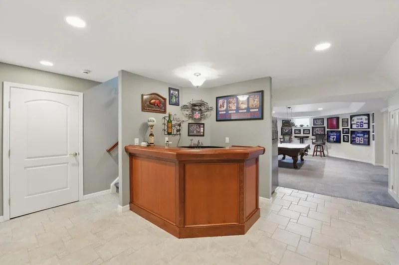 8 Matthew Place, Mahwah, New Jersey, United States. - Photo 25