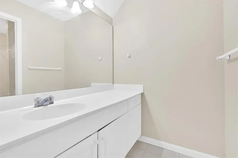 2021 Cockrell Pointe NW, Kennesaw, Georgia, United States. - Photo 32