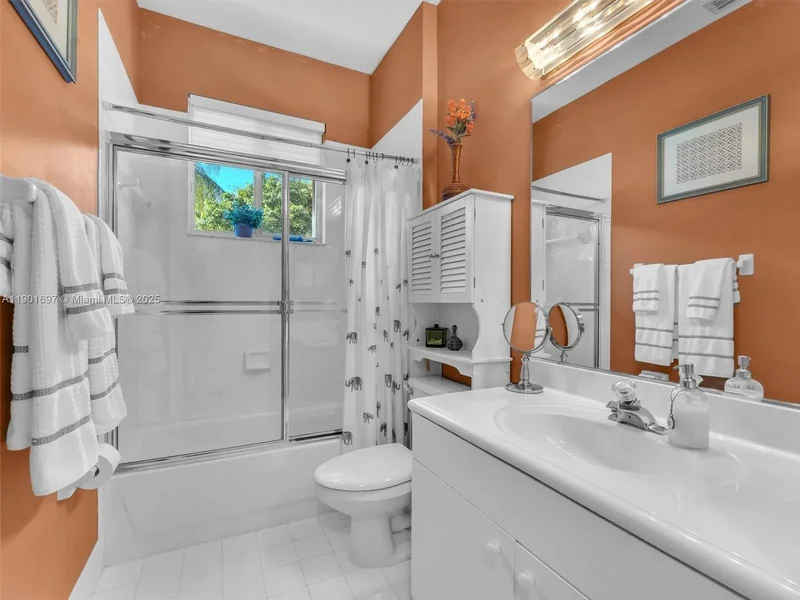 302 NW 120th Dr, Coral Springs, FL 33071, Coral Springs, Florida, United States. - Photo 23