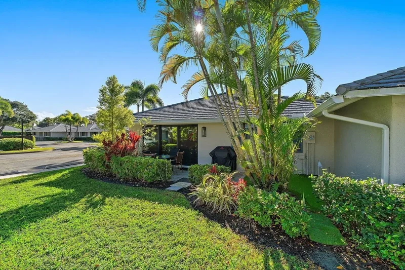 212 Club Drive , Palm Beach Gardens, FL 33418, Palm Beach Gardens, Florida, United States. - Photo 12