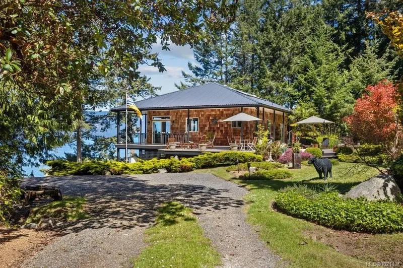 777 Mine Rd, Lasqueti Island, British Columbia, Canada. - Photo 11