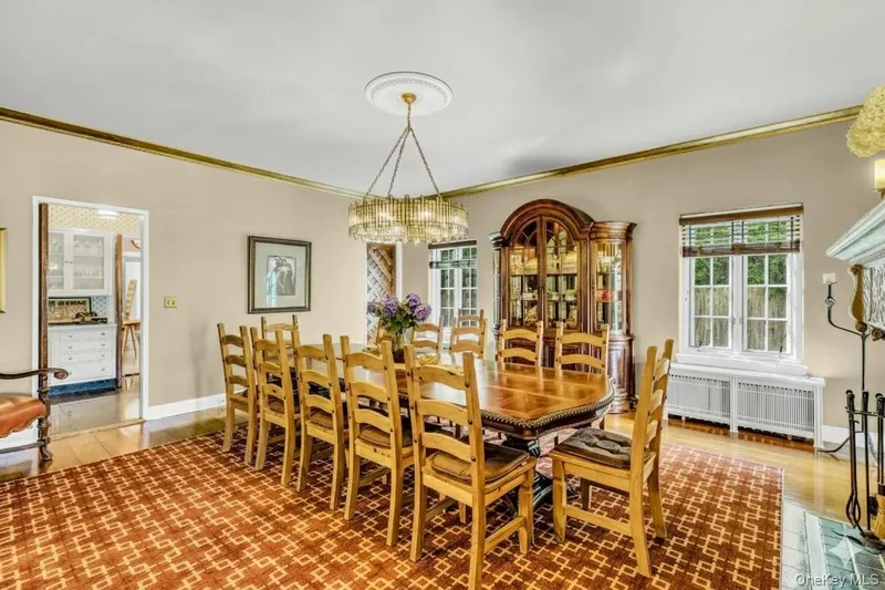 259 Lakeview Avenue W, Brightwaters, New York, United States. - Photo 39
