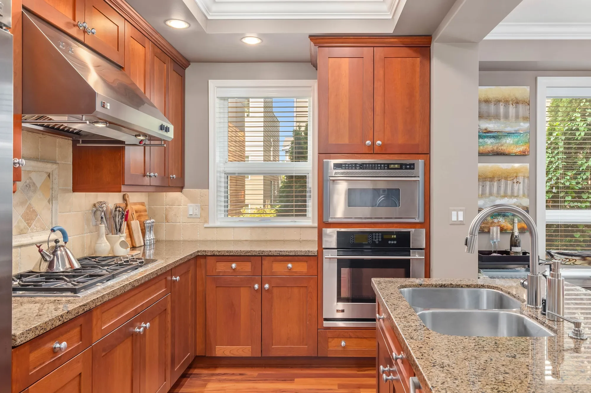 726 Boylston Ave E Unit #9 , Seattle, WA 98102, Seattle, Washington, United States. - Photo 6