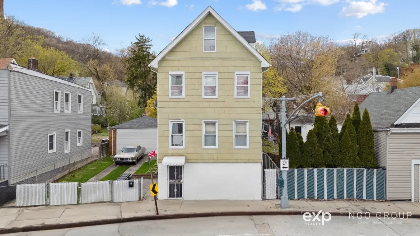 980 Van Duzer Street, New York, New York, United States. - Photo 10