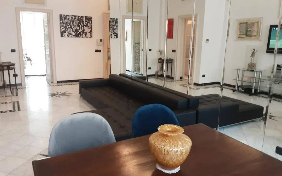Gallery photo 3