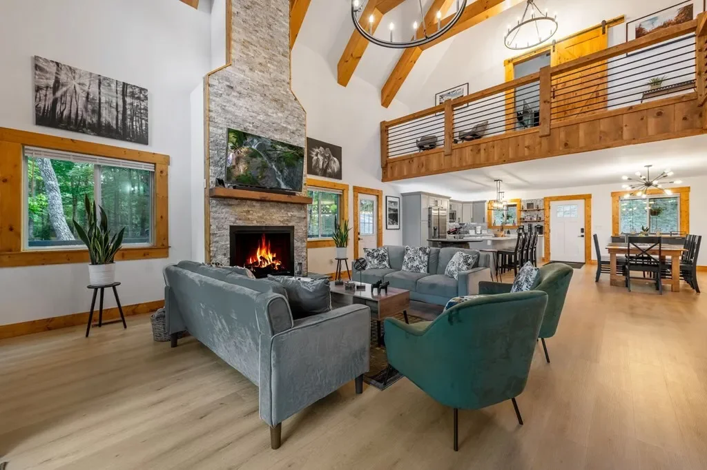750 Laurel Circle, Blue Ridge, Georgia, United States. - Photo 12