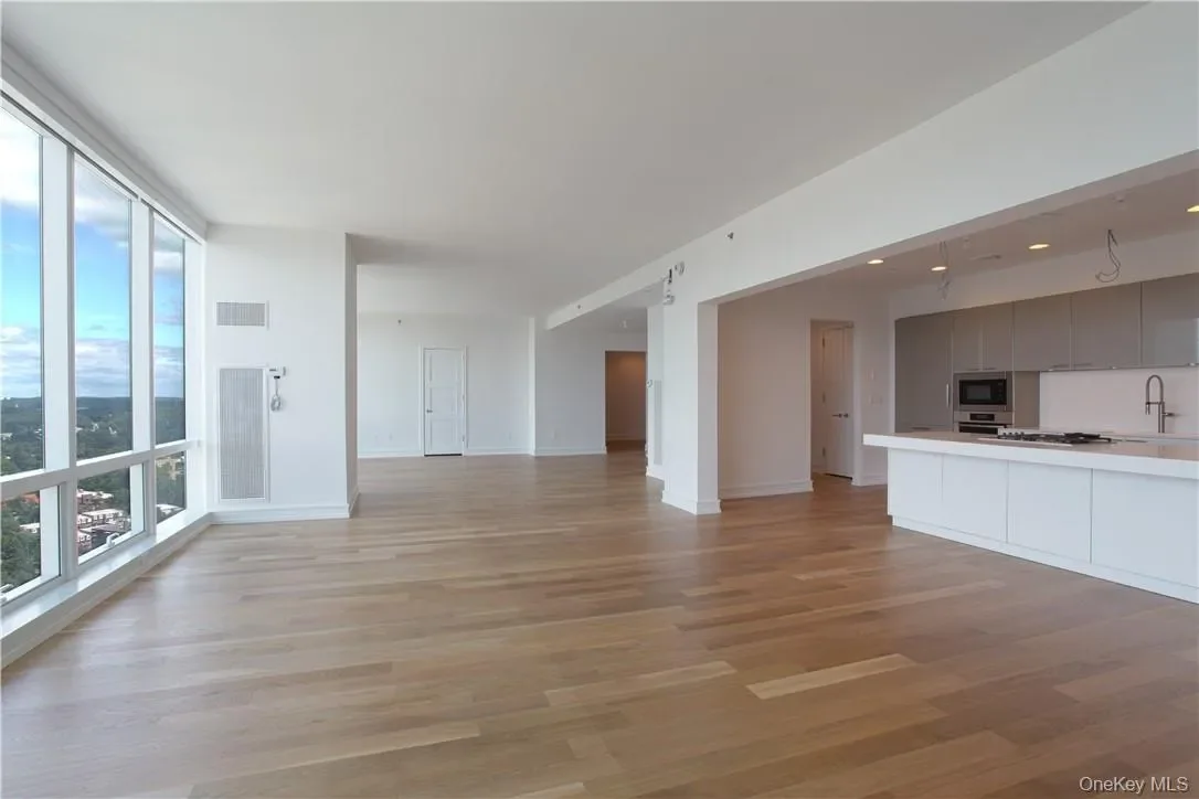 Gallery photo 11