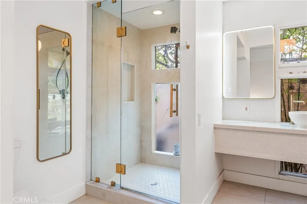 17042 Lisette, Granada Hills, CA, 91344, USA, Los Angeles, California, United States. - Photo 23