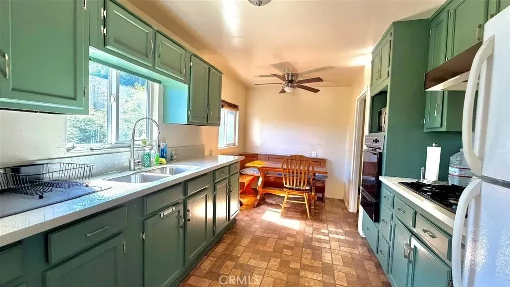 Gallery photo 2