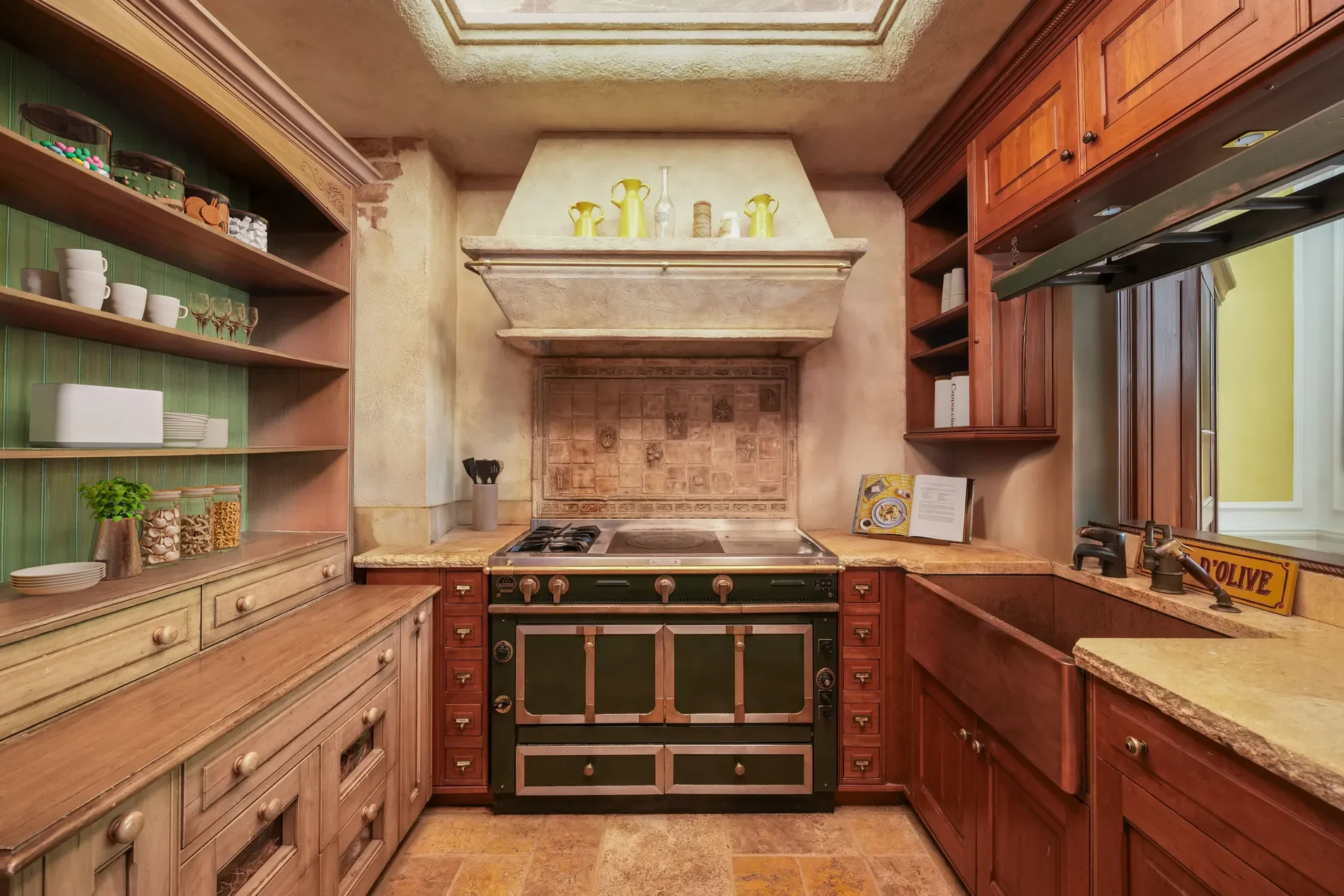 357 Beacon Street Unit 2, Boston, MA 02116, Boston, Massachusetts, United States. - Photo 4