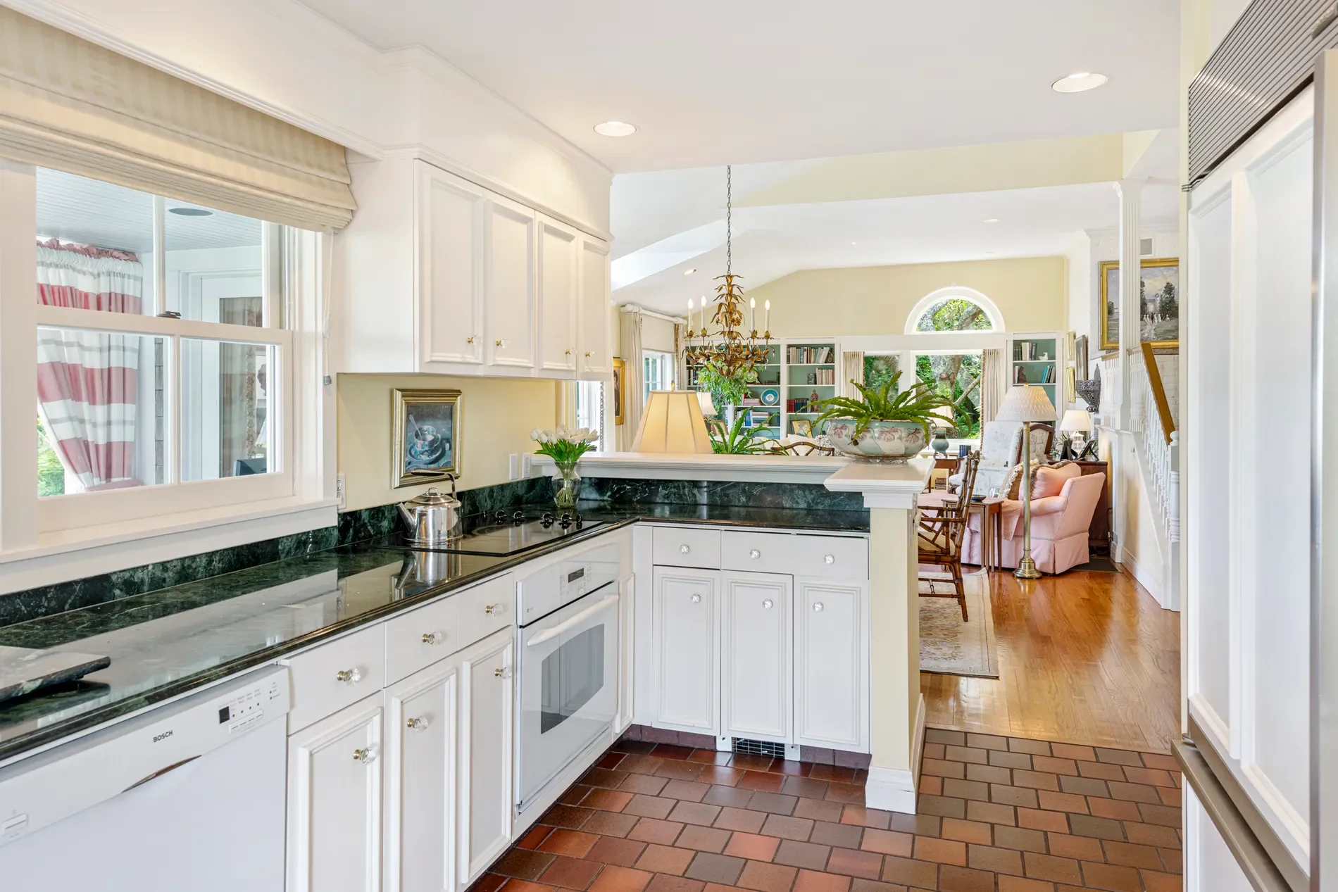 315 Ocean Ave, Newport, RI 02840, Newport, Rhode Island, United States. - Photo 26