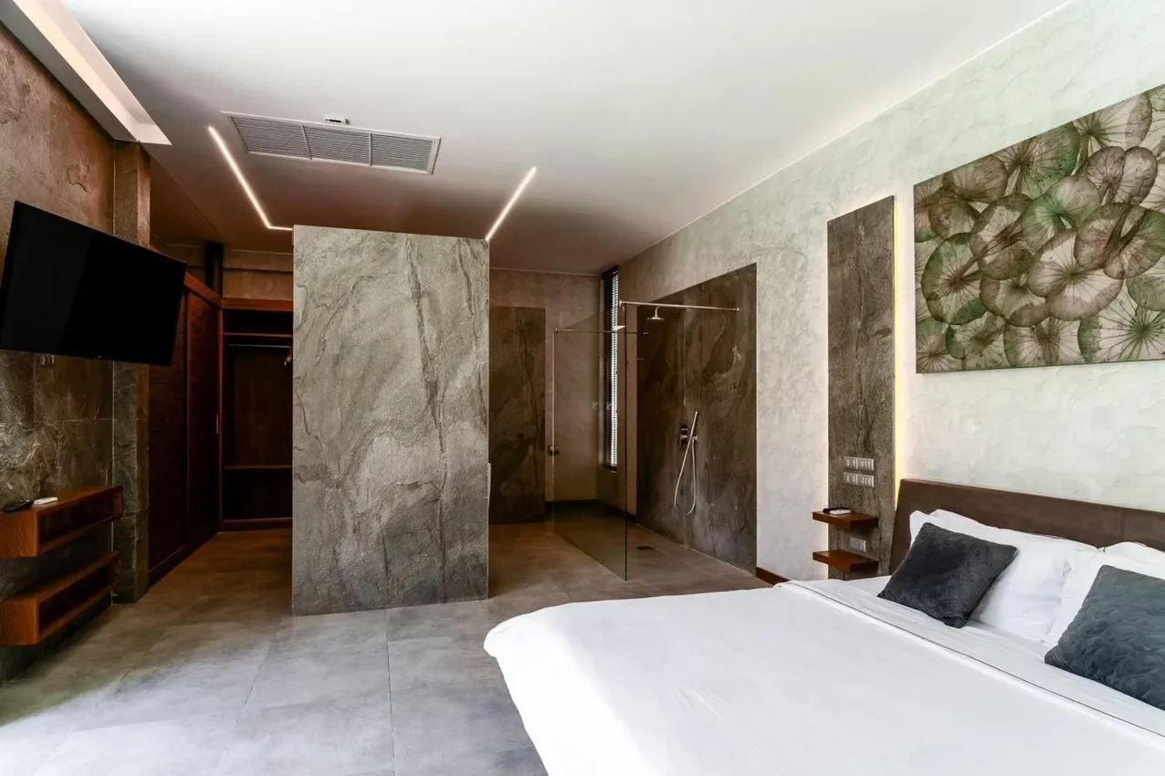 Phuket,, Choeng Thale, Phuket, Thailand. - Photo 11