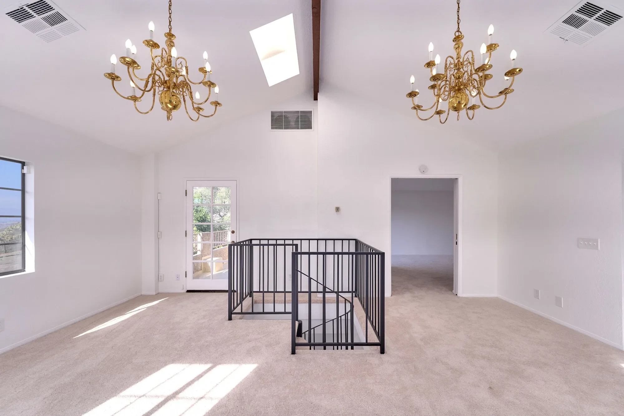 751 Wildwood Avenue, Thousand Oaks, CA 91360, Thousand Oaks, California, United States. - Photo 4