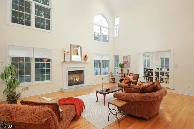 18 Wildwood Ter, Watchung Boro, NJ 07069, Watchung, New Jersey, United States. - Photo 17