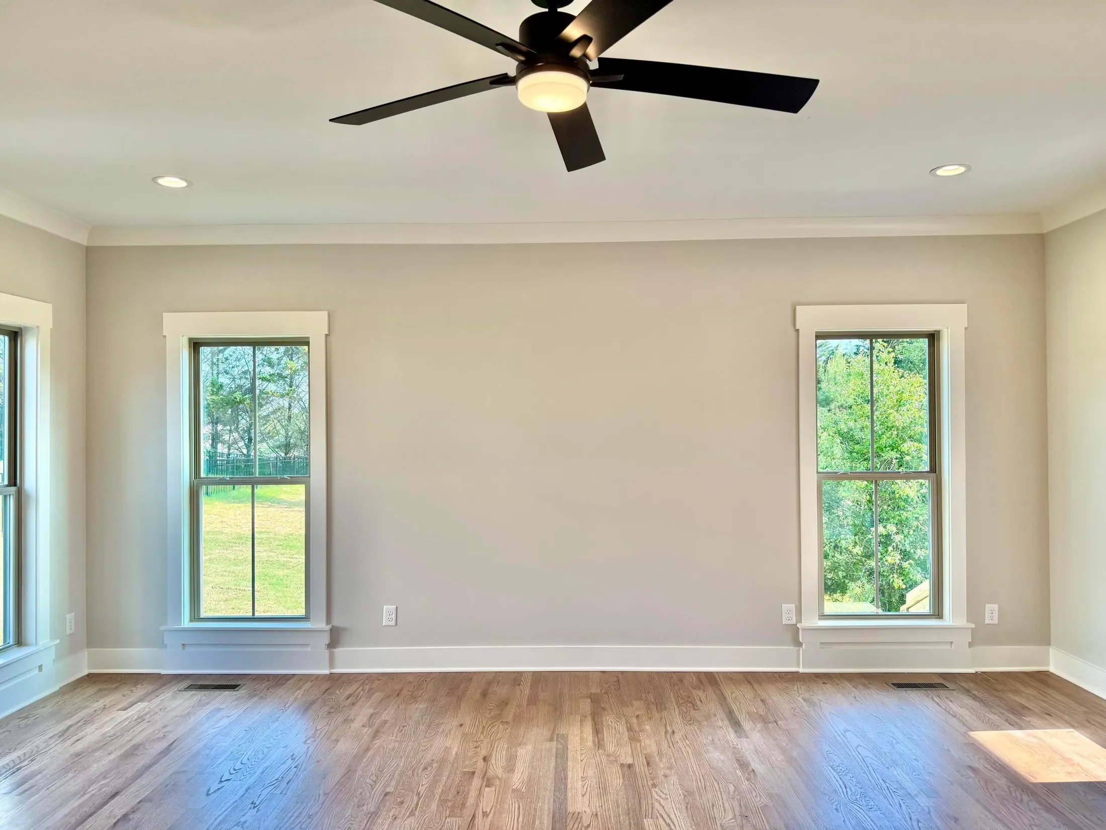 Gallery photo 10