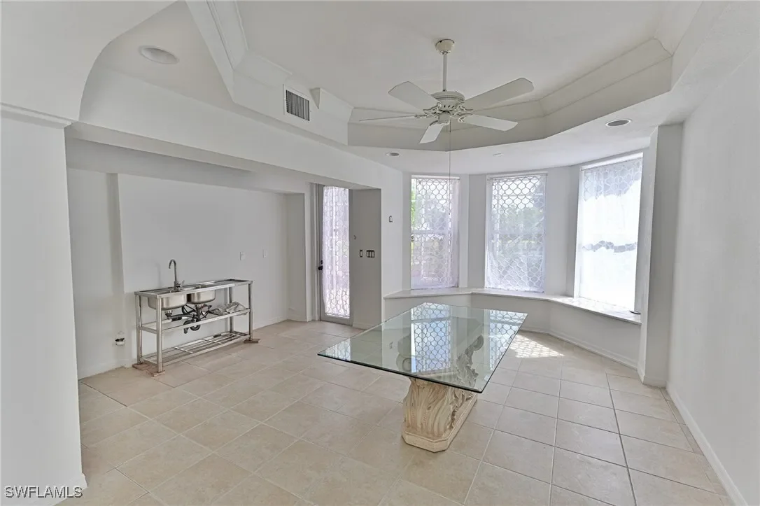 Gallery photo 4
