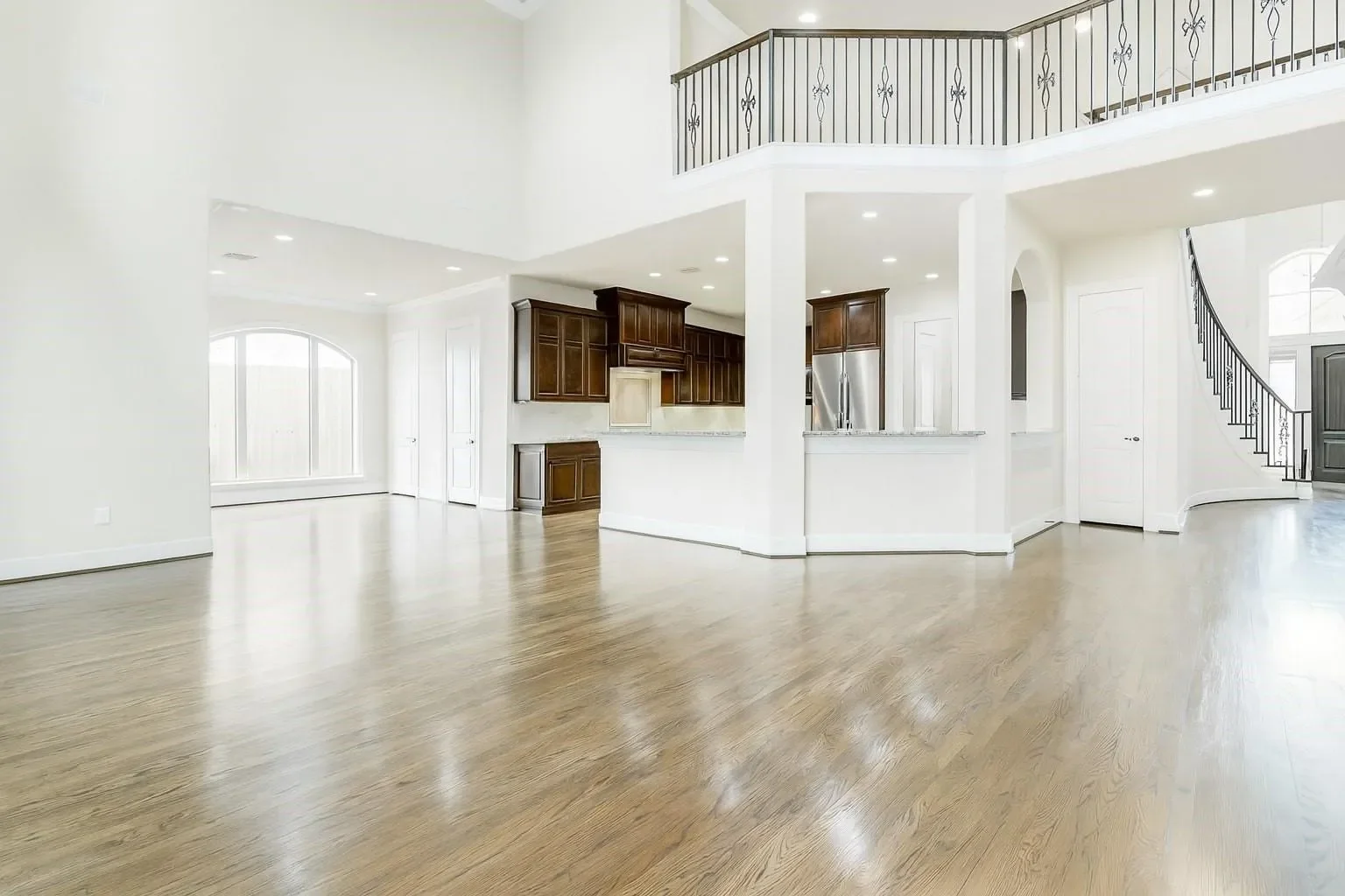 1418 Du Barry Lane, Houston, Texas, United States. - Photo 3