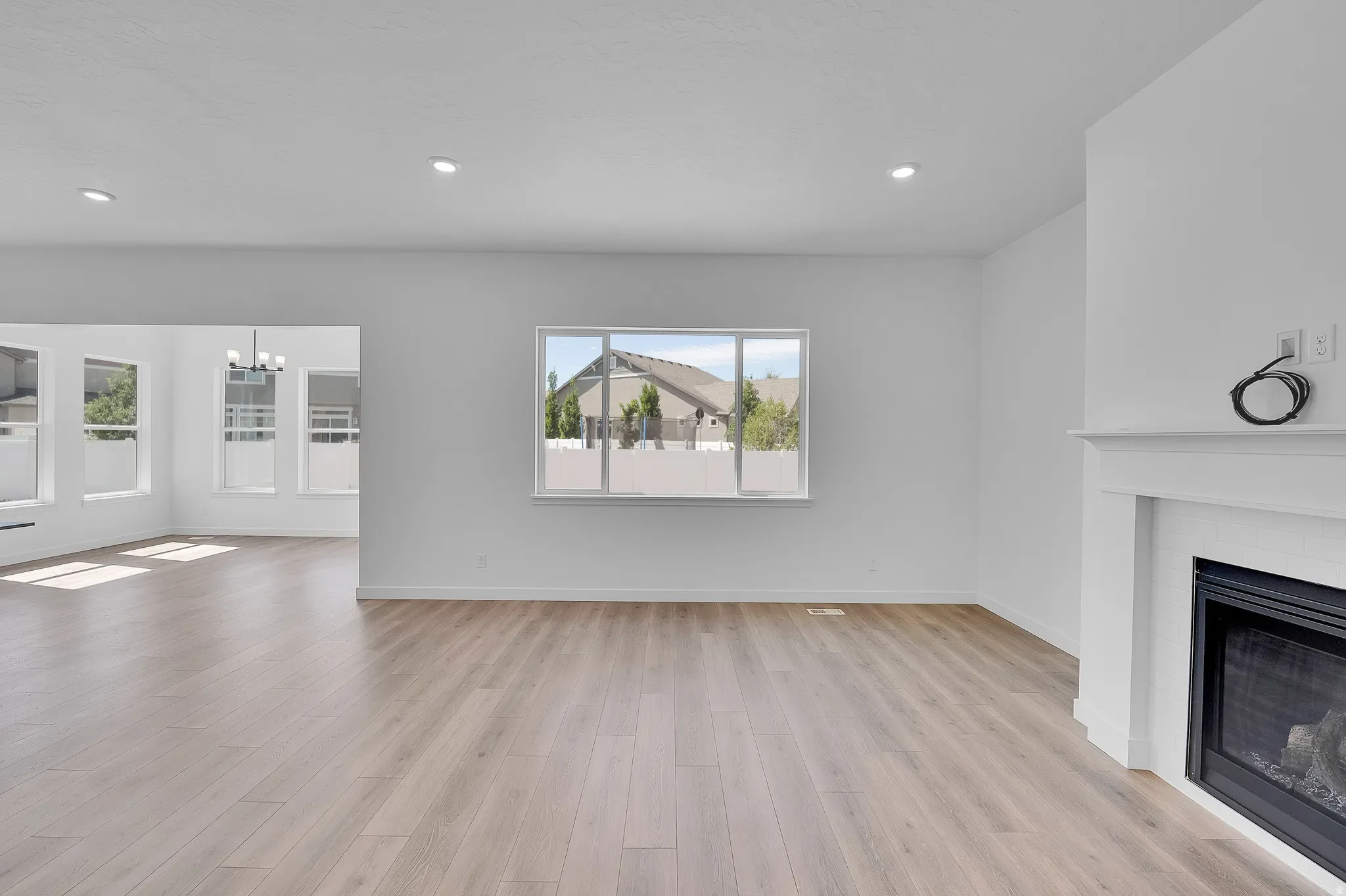 253 E POLARIS DR S 105, Saratoga Springs, Utah, United States. - Photo 14