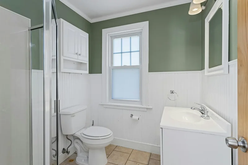 361 Riverside Drive, Fairfield, Connecticut, United States. - Photo 17