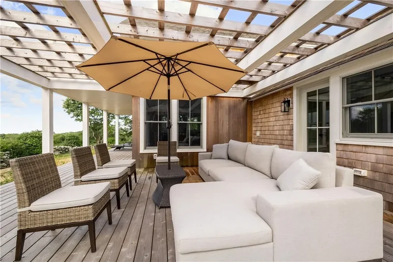 804 Mohegan Trail, New Shoreham, Rhode Island, United States. - Photo 46