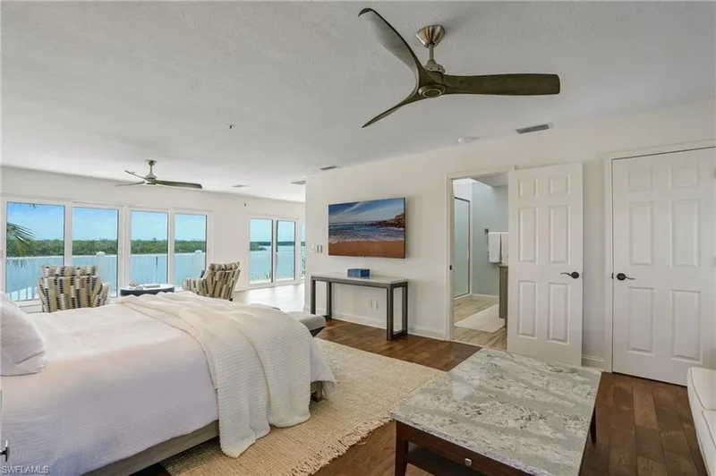 4031 Bayside RD, Fort Myers Beach, Florida, United States. - Photo 32