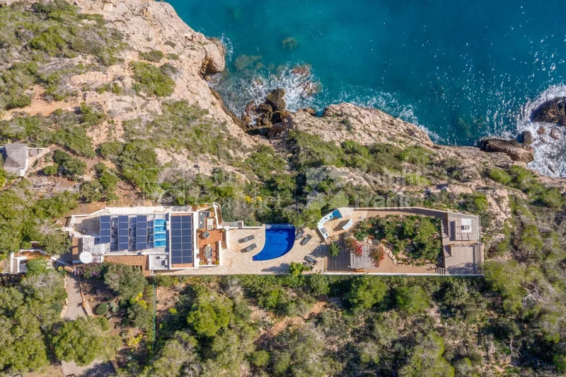 Roca Llisa, Santa Eularia des Riu, Balearic Islands. - Photo 37