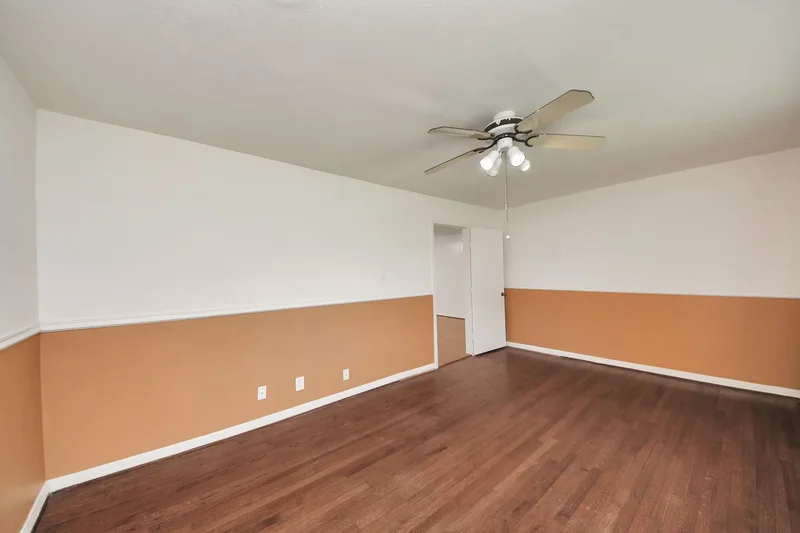850 Pecanwood Lane, Houston, TX 77024, Houston, Texas, United States. - Photo 4