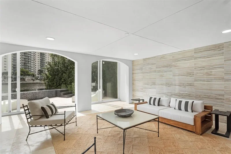 19555 NE 37th Ave, Aventura, Florida, United States. - Photo 47