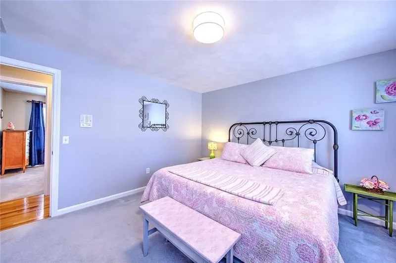 350 KETTLE POND Drive, South Kingstown, RI, 02879, USA, South Kingstown, Rhode Island, United States. - Photo 44