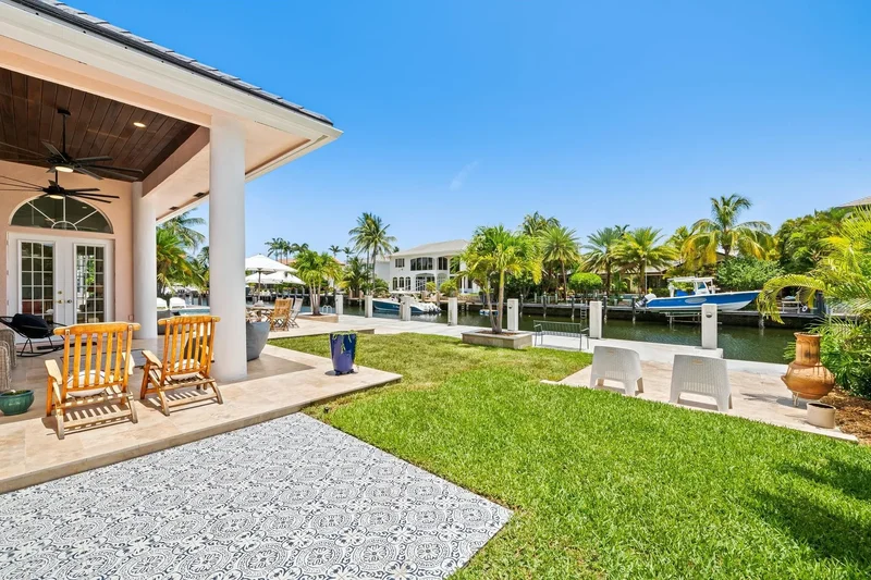 2342 NE 26th St, Lighthouse Point, Florida, United States. - Photo 8