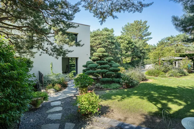 Beautiful and modern townhouse located in Lausanne