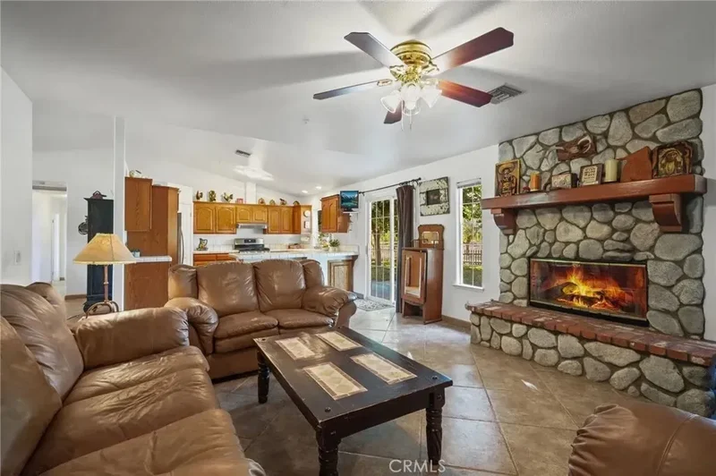 11709 Mint Canyon Road, Santa Clarita, California, United States. - Photo 6