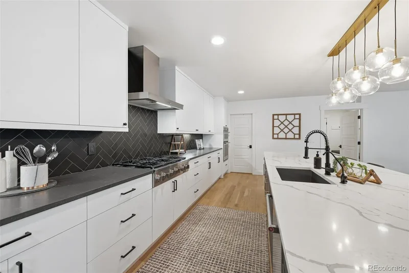 2757 S Steele Street, Denver, Colorado, United States. - Photo 16