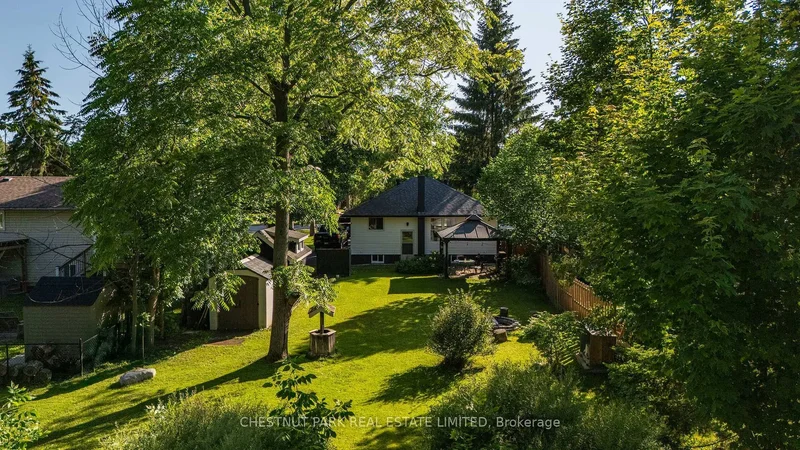 47 Lakeshore Road W, Oro Station, Ontario, Canada. - Photo 7