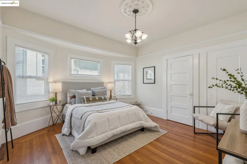 558 58th St, Oakland, California, United States. - Photo 6