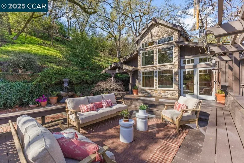1111 Stone Valley Rd, Alamo, California, United States. - Photo 47